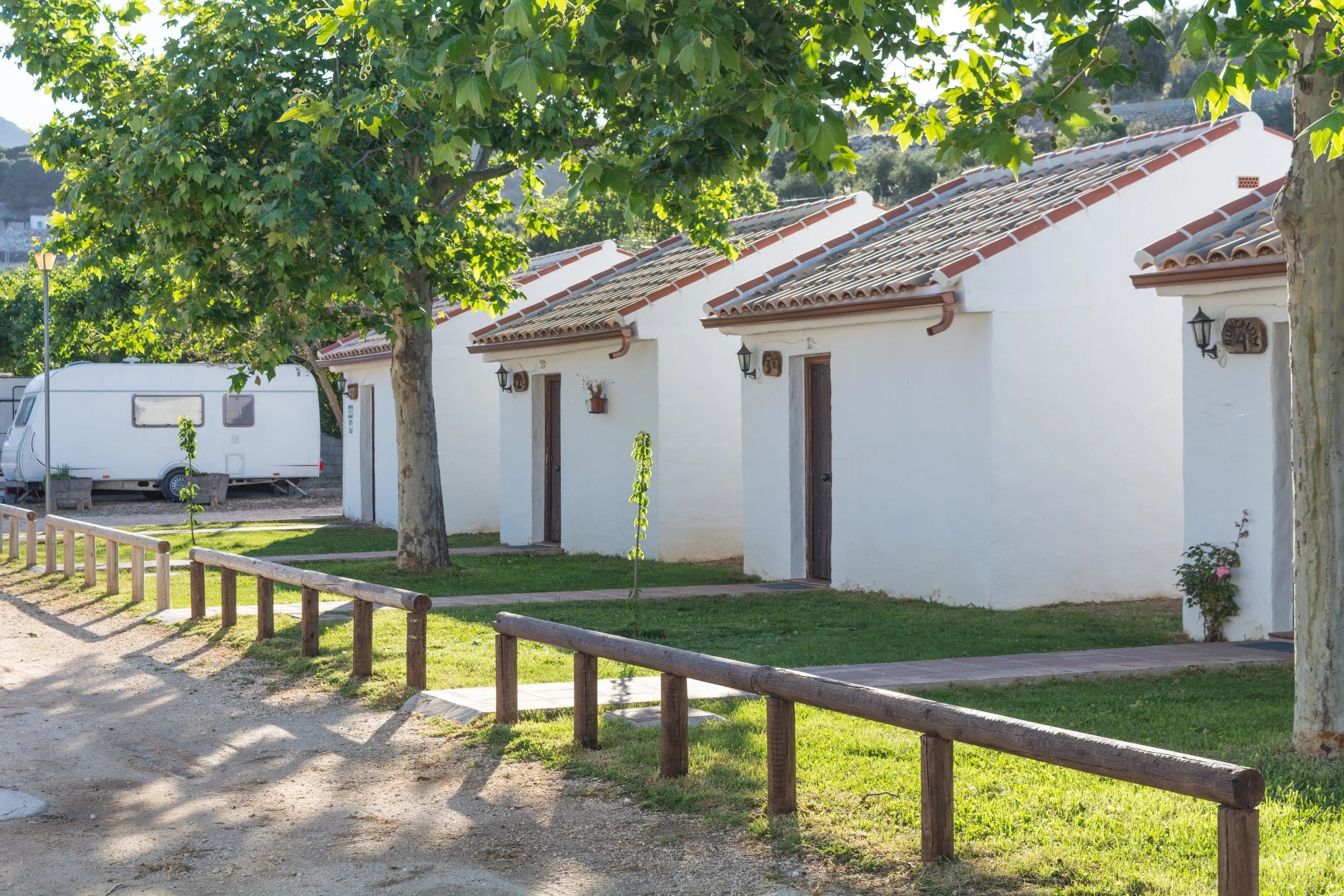 Bungalows del Camping Sierra de las Nieves, Yunquera